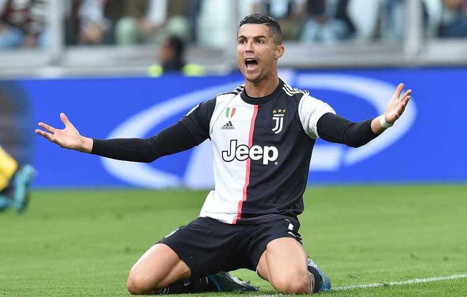 周琦眼睛出现不适，赵继伟赛季首秀完美