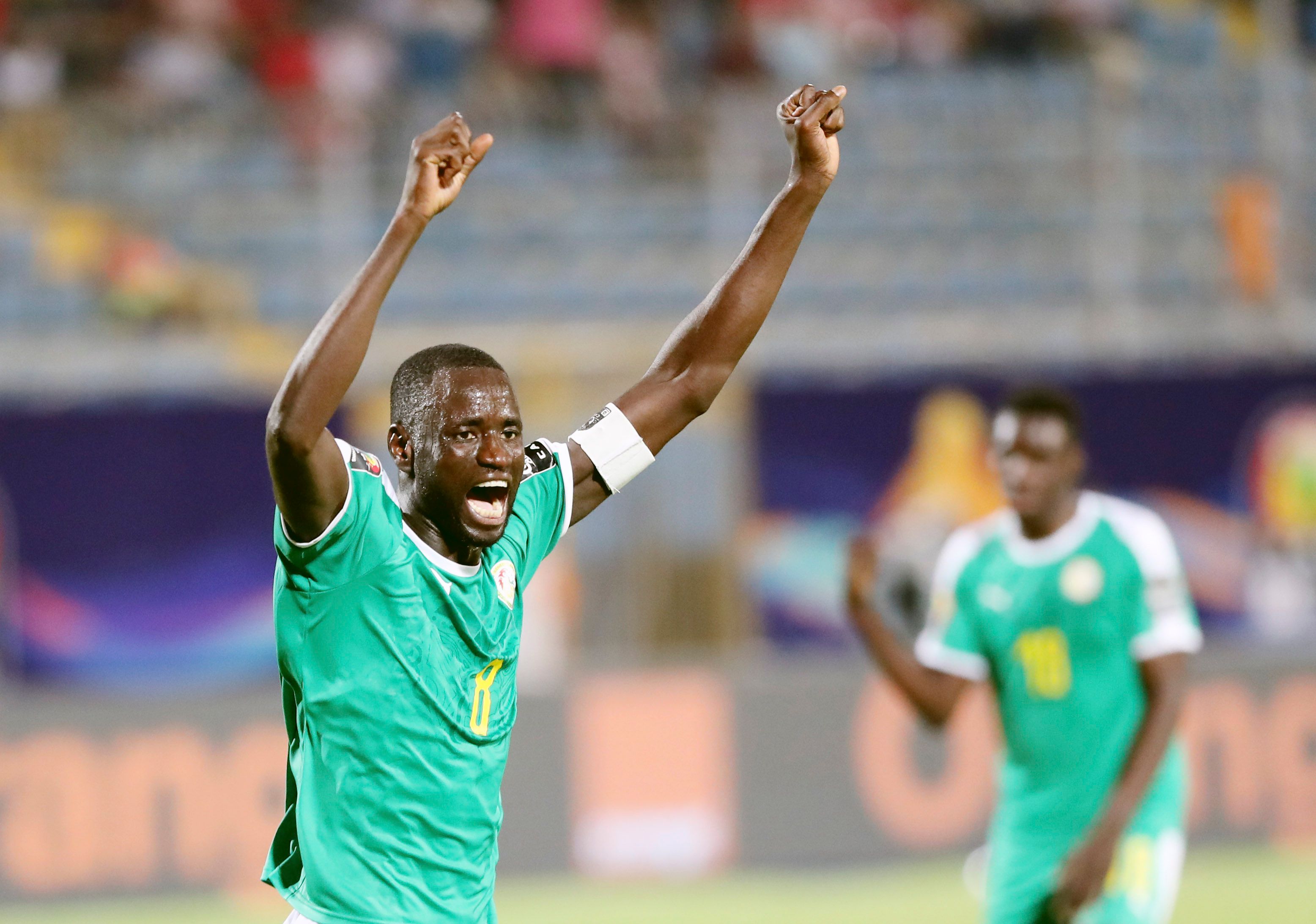 “+SLG”为何成了版本答案？