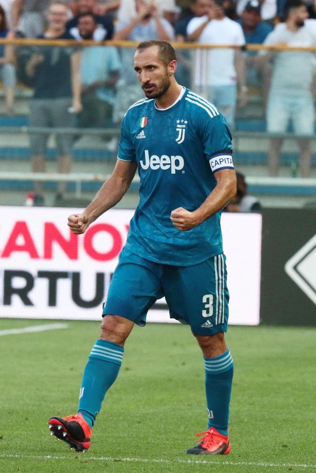 天空体育：曼联大胜进前四，阿森纳小胜利物浦，切尔西三连平