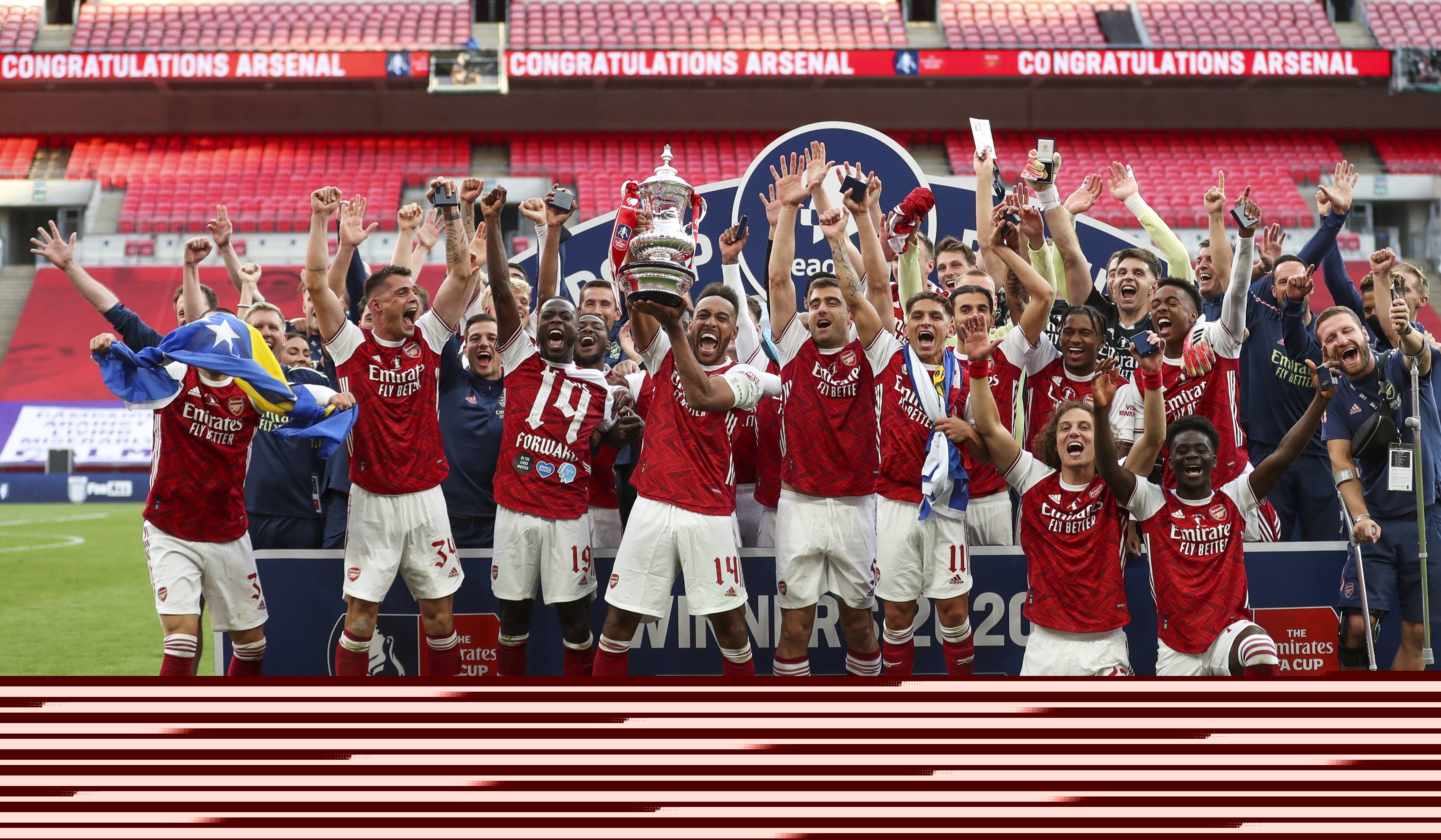 年薪5412万，又一次受伤倒下！被抛弃的超级巨星，这笔交易亏大了