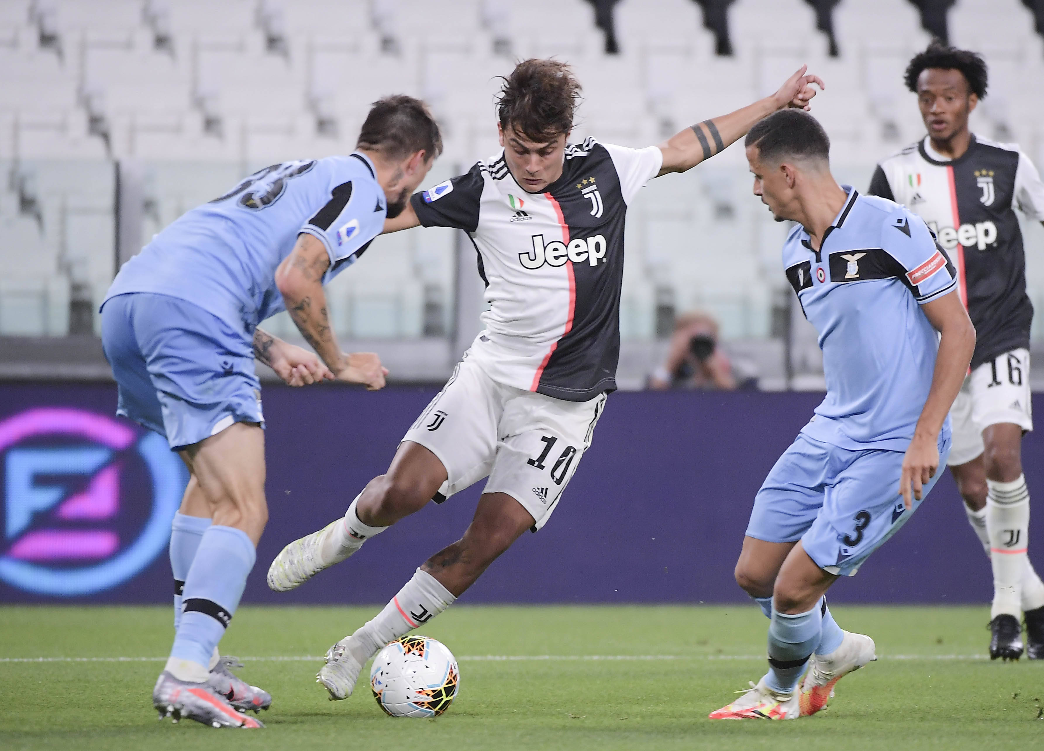 4-0！世界第38劲旅进非洲杯8强 4连胜轰12球 1.1亿双星内讧+争吵