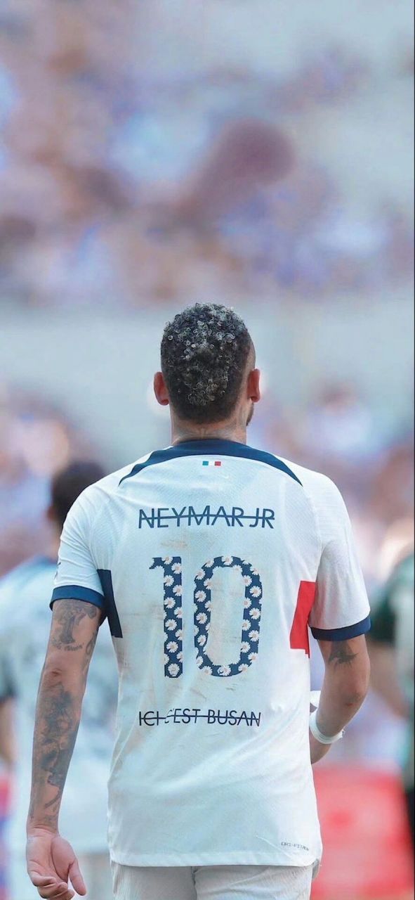 科比·怀特因小腿伤势缺席公牛对阵火箭比赛，延续伤病困扰